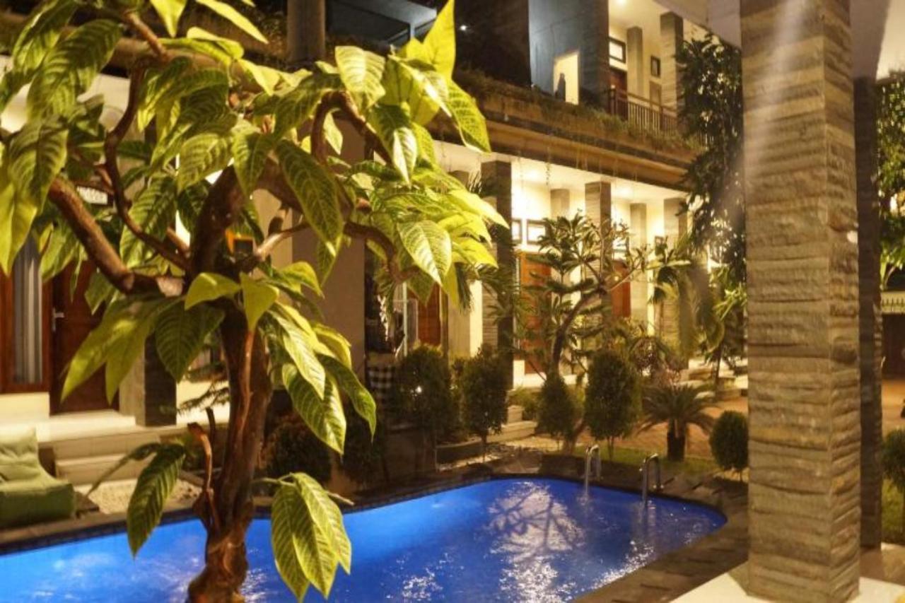 Oyo Flagship 91237 Ratu Guest House Kedunganan المظهر الخارجي الصورة