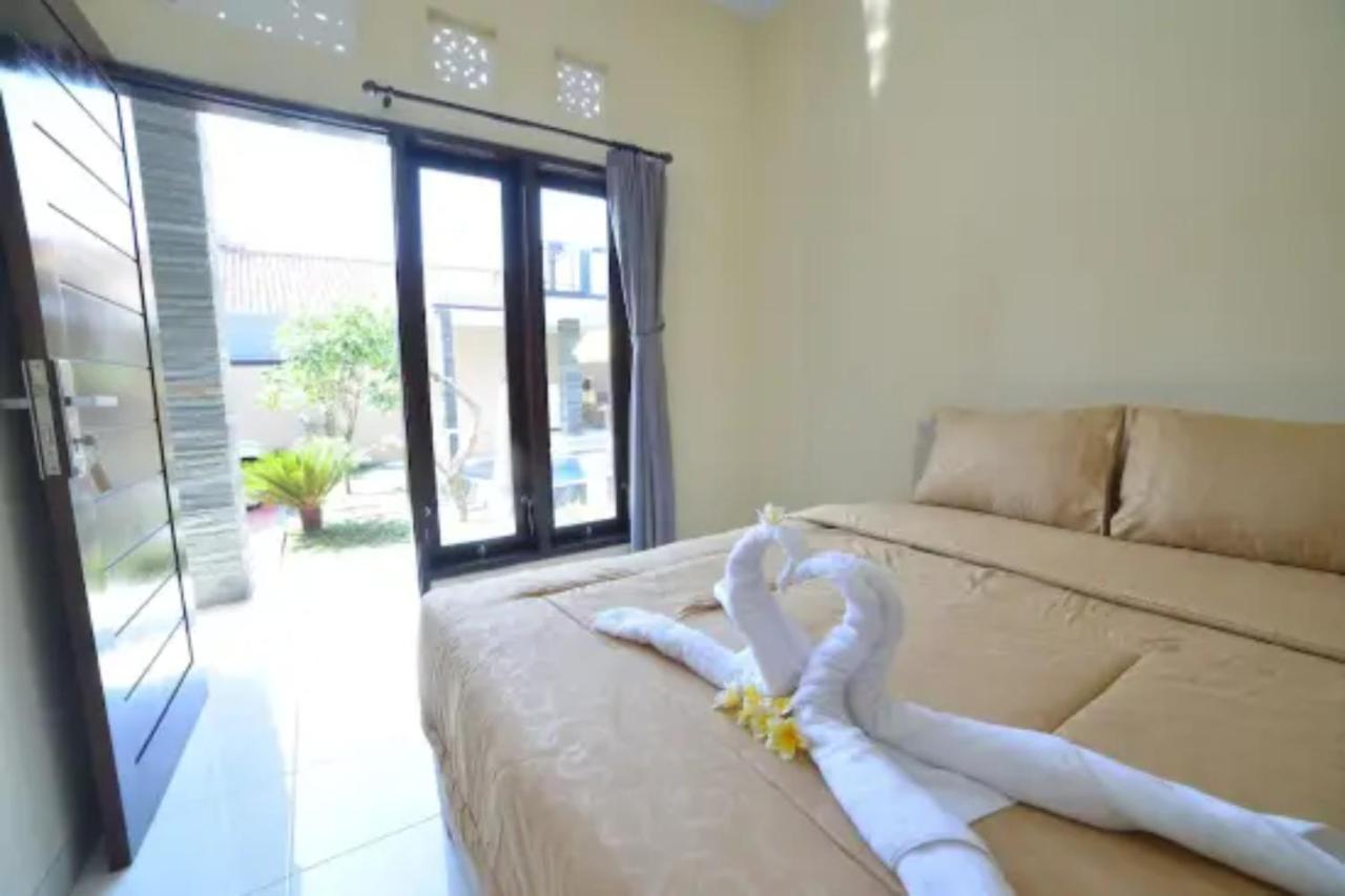 Oyo Flagship 91237 Ratu Guest House Kedunganan المظهر الخارجي الصورة