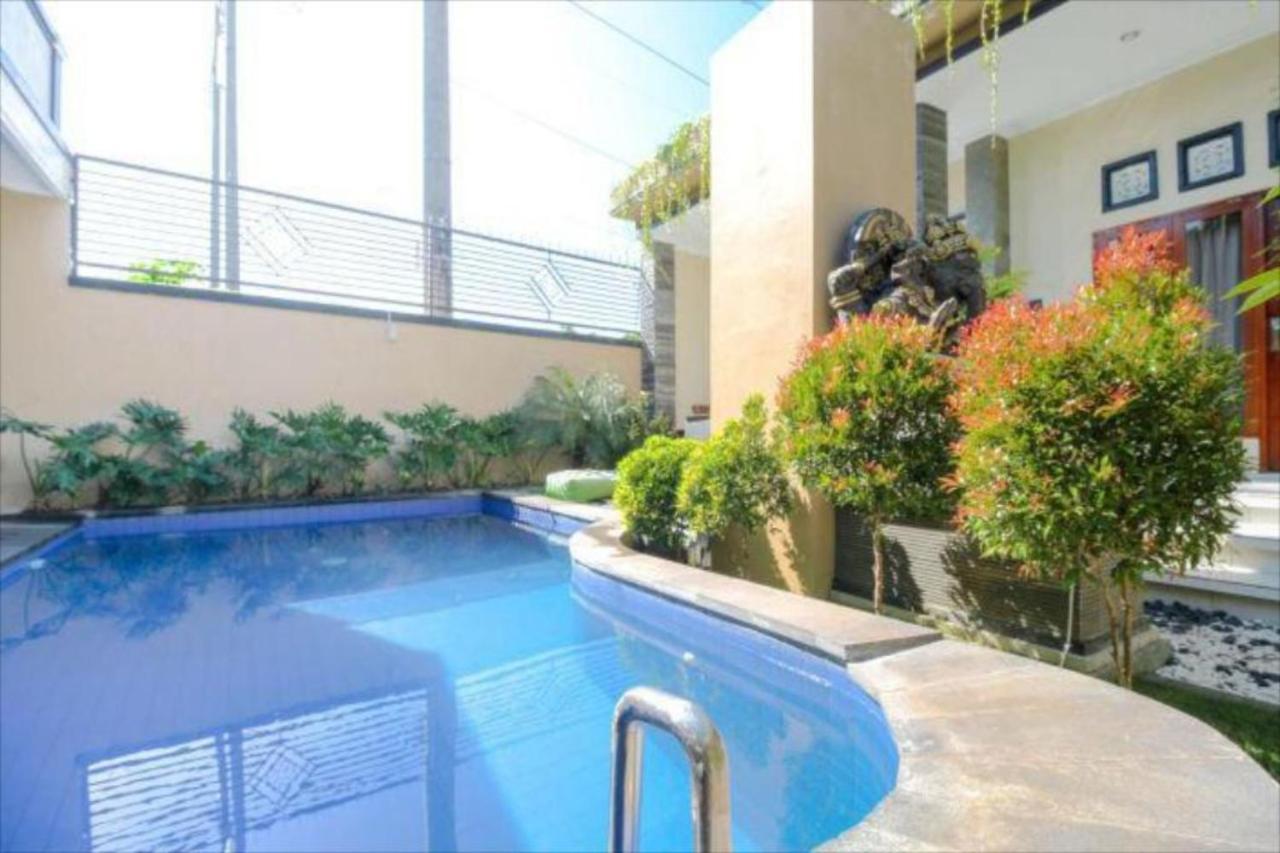 Oyo Flagship 91237 Ratu Guest House Kedunganan المظهر الخارجي الصورة