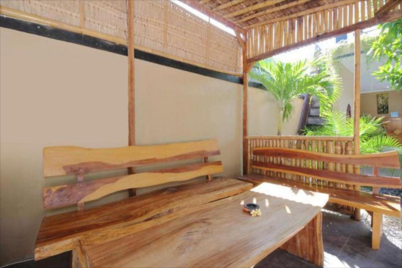 Oyo Flagship 91237 Ratu Guest House Kedunganan المظهر الخارجي الصورة